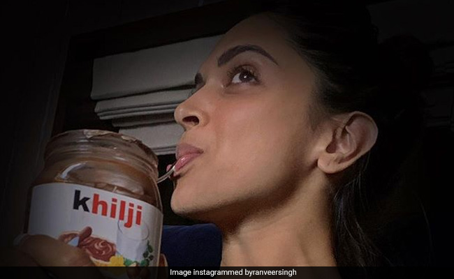 Ranveer Singh, How Could You? He Crashed Deepika Padukone's Nutella Moment