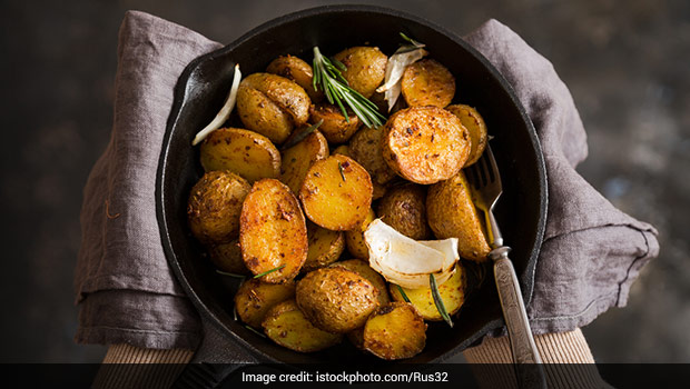 Lockdown Recipe: Quick And Easy Method To Make Baby Potato Masala (Recipe Inside)