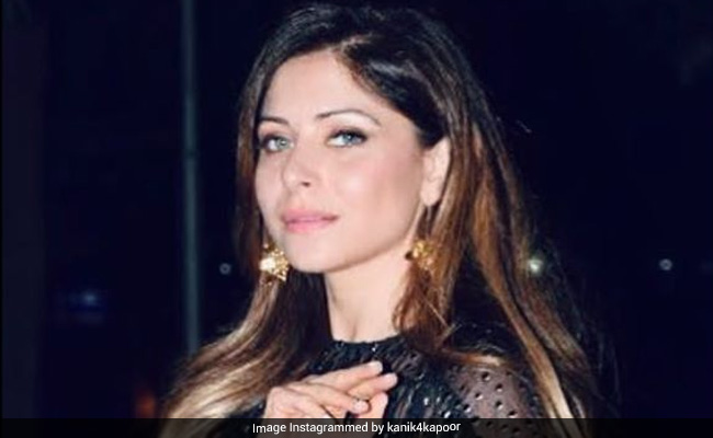 कनिका कपूर कोरोना संक्रमितों की मदद के लिए आईं आगे, दान करेंगी अपना प्लाज्मा...