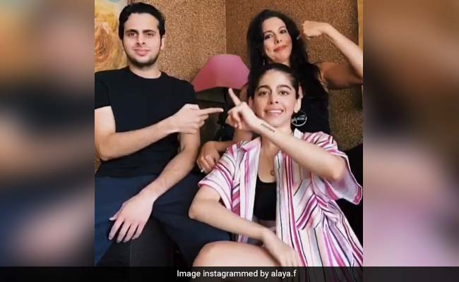 Alaya Furniturewalla, Mom Pooja Bedi Or Brother Omar - Most Likely To Blow Money In Las Vegas Is...