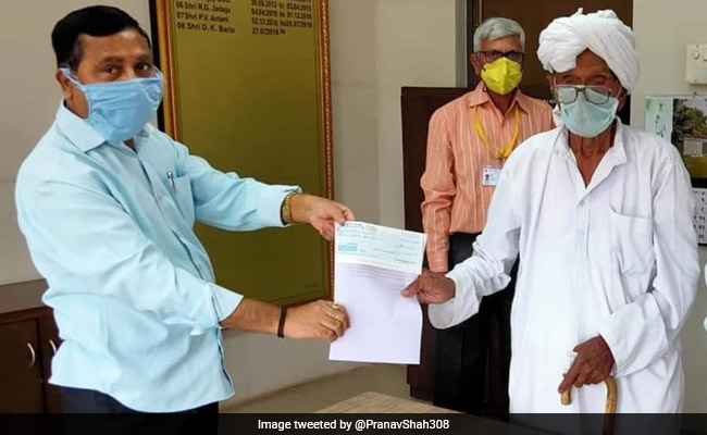 PM Applauds 99-Year-Old Ex-MLA Who Donated Savings To Fight COVID-19