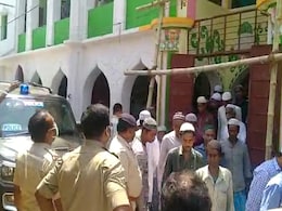 लॉकडाउन की अनदेखी करने पर भड़के बॉलीवुड एक्टर, बोले-'उन सभी इमामों को जेल में डालना चाहिए जो...' लॉकडाउन की अनदेखी करने पर भड़के बॉलीवुड एक्टर, बोले-'उन सभी इमामों को जेल में डालना चाहिए जो...'