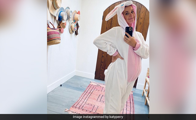 Pregnant Katy Perry Takes All The Easter Eggs As The Cutest Bunny On Instagram. See Pic