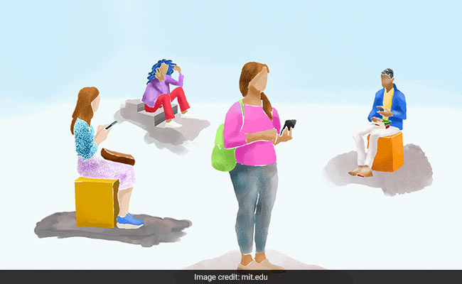 US University Develops COVID-19 Tracker Using Apple's "Find My" Feature