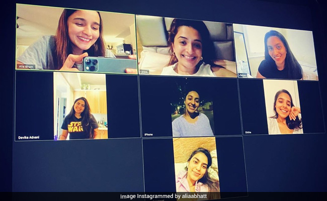 How Alia Bhatt, Akansha Ranjan Kapoor And Other Besties Party Now