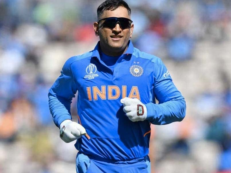 j200su8_ms-dhoni-afp_625x300_14_April_20