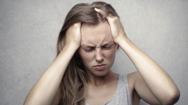 Frequent headaches can be a symptom of chronic sinusitis or sinus infections