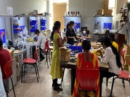 सिंगापुर में कोरोनावायरस के 75 नए मामले आए सामने, संक्रमितों में 7 भारतीय नागरिक भी शामिल सिंगापुर में कोरोनावायरस के 75 नए मामले आए सामने, संक्रमितों में 7 भारतीय नागरिक भी शामिल