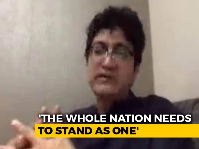It Is The Time We All Unite: Lyricist Prasoon Joshi