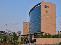 Firms "Reshore" Jobs As COVID-19 Upends Outsourcing To India, Philippines Firms "Reshore" Jobs As COVID-19 Upends Outsourcing To India, Philippines