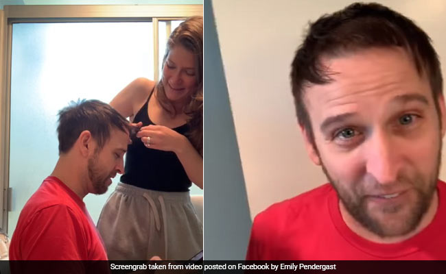 बाथरूम में पति की कटिंग कर रही थी पत्नी, आगे से उड़ा दिए बाल तो निकली शख्स की चीखें... देखें पूरा Video