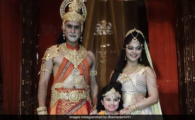 हनुमान जयंती के दिन टीवी पर कलाकार फैन्स के साथ करेंगे 'हनुमान चालीसा' का पाठ, इंटरव्यू में कही ये बात...