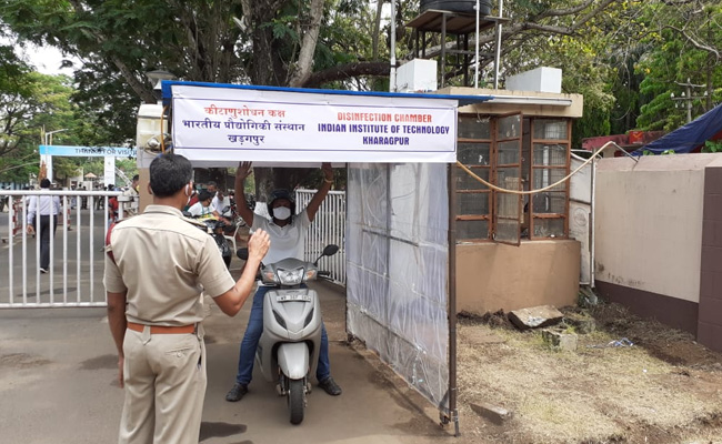 IIT Kharagpur Builds Disinfection Tunnel for Campus Visitors