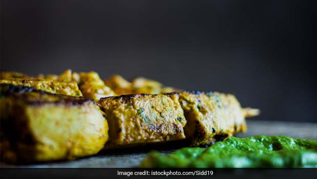 Quick And Easy Snack: Make Paneer Tikka Like A Pro With This Chef Special Recipe Video