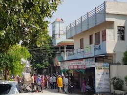 छत्तीसगढ़ : क्वारंटाइन सेंटर का जायजा लेना प्रदेश BJP अध्यक्ष को पड़ा महंगा, लगा आरोप, FIR भी दर्ज छत्तीसगढ़ : क्वारंटाइन सेंटर का जायजा लेना प्रदेश BJP अध्यक्ष को पड़ा महंगा, लगा आरोप, FIR भी दर्ज