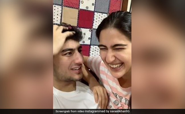 Knock Knock. Who's There? Sara Ali Khan, Ibrahim And Her ROFL Jokes Again