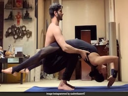 सुष्मिता सेन ने बॉयफ्रेंड रोहमन शॉल संग किया योग, इस अंदाज में नजर आईं एक्ट्रेस- देखें Photos सुष्मिता सेन ने बॉयफ्रेंड रोहमन शॉल संग किया योग, इस अंदाज में नजर आईं एक्ट्रेस- देखें Photos