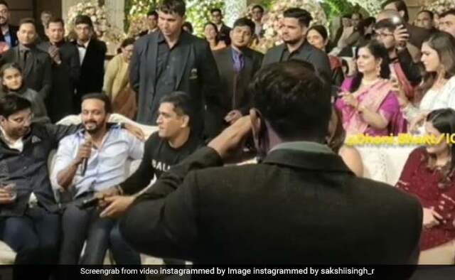 Throwback Video of Dhoni ans Kedar Jadhav During At Family Function Throwback Video of Dhoni ans Kedar Jadhav During At Family Function
