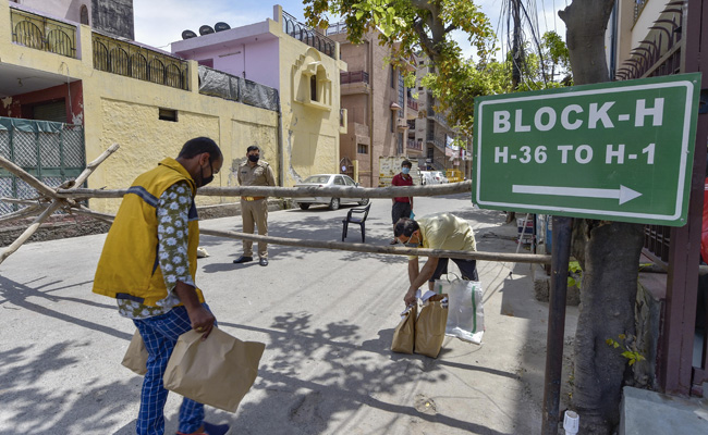 Coronavirus: IIT Develops Device To Sanitise Grocery Items, Bank Notes, Delivery Packages