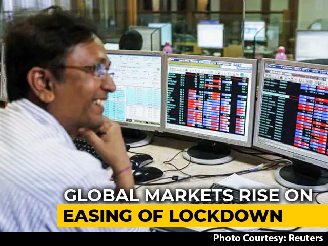 Sensex, Nifty End Over 1% Higher, Extend Gains To Second Straight Day