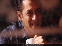 सलमान खान ने दिहाड़ी मजदूरों के एकाउंट में डायरेक्ट ट्रांसफर किये पैसे, स्क्रीनशॉट हुआ वायरल सलमान खान ने दिहाड़ी मजदूरों के एकाउंट में डायरेक्ट ट्रांसफर किये पैसे, स्क्रीनशॉट हुआ वायरल