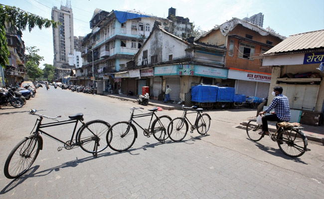 Staff Of 14 Identified Departments In Karnataka To Resume Work Amid Lockdown