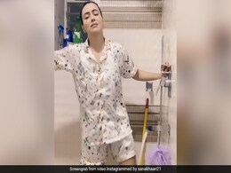 सलमान खान की एक्ट्रेस को कपड़े धोते-धोते आया रोना, Video शेयर कर बोलीं- गो कोरोना गो... सलमान खान की एक्ट्रेस को कपड़े धोते-धोते आया रोना, Video शेयर कर बोलीं- गो कोरोना गो...