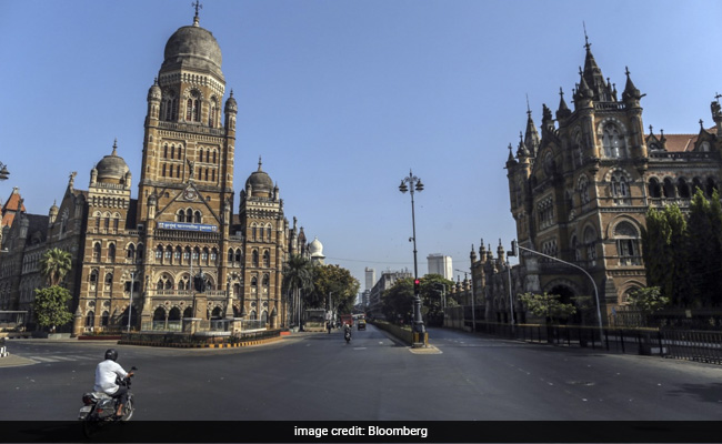 Surveillance Increased To Contain Coronavirus Spread, Cases Near 6,000 Mark