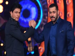 Shah Rukh Khan's Hilarious Response To Fan Asking About Salman Khan's New Coronavirus Song Shah Rukh Khan's Hilarious Response To Fan Asking About Salman Khan's New Coronavirus Song