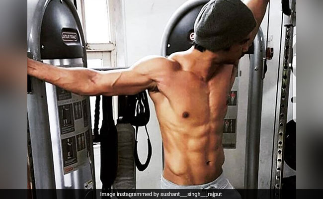 Rhea Chakraborty Left This Comment On Sushant Singh Rajput's Workout Video