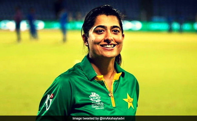 कोरोनावायरस के बीच पाकिस्तान की महिला क्रिकेटर ने किया इंटरनेशनल क्रिकेट से संन्यास का ऐलान