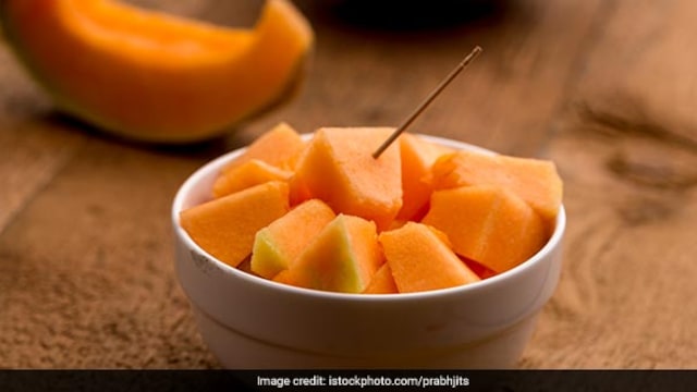 Muskmelon can help you boost skin and eye health