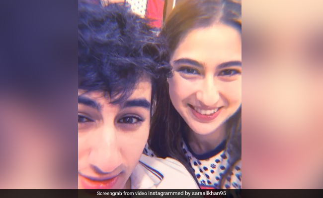 We Can't Stop Laughing At Sara Ali Khan And Ibrahim Ali Khan's ROFL "Knock Knock" Video