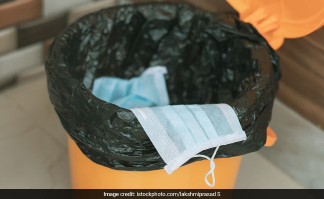 Fighting COVID-19: Meet Ally, A Smart Dustbin That Enables Handsfree Collection Of Hospital Waste Fighting COVID-19: Meet Ally, A Smart Dustbin That Enables Handsfree Collection Of Hospital Waste