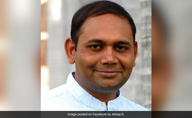 Indian Poet-Diplomat's "Earth Anthem" Features At UN's Earth Day Event