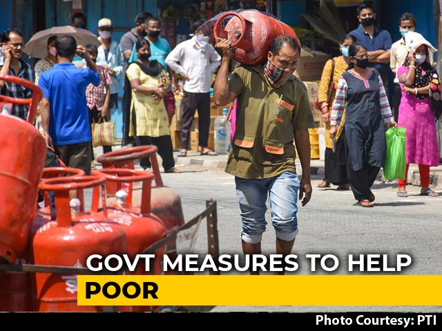 In Free Gas Cylinders For Poor During Coronavirus Lockdown, A Worrying Glitch
