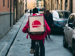 Delivery Agent Eats Man's Chicken Wings And Fries, Explains In Funny Note