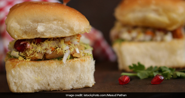 Watch: How To Make Kutchi Dabeli - Popular Street Food Of Gujarat And Mumbai - From The Scratch (Recipe Video)