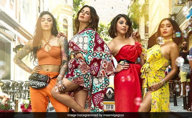 Proof That <i>Four More Shots Please!</i> Is The Most Fashionable TV Show Right Now