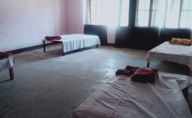 Coronairus: रायबरेली में डॉक्टरों ने क्वारंटाइन सेंटर में बदइंतजामी का वीडियो वायरल किया