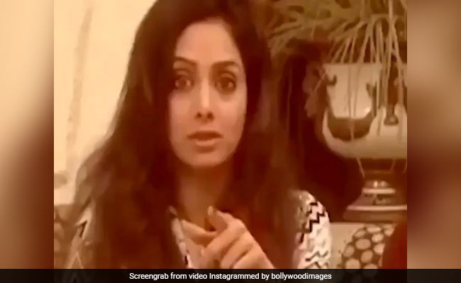 श्रीदेवी को बीच इंटरव्यू में बेटी खुशी कपूर ने कर दिया था परेशान, फिर एक्ट्रेस ने यूं लगाई थी डांट- देखें Video