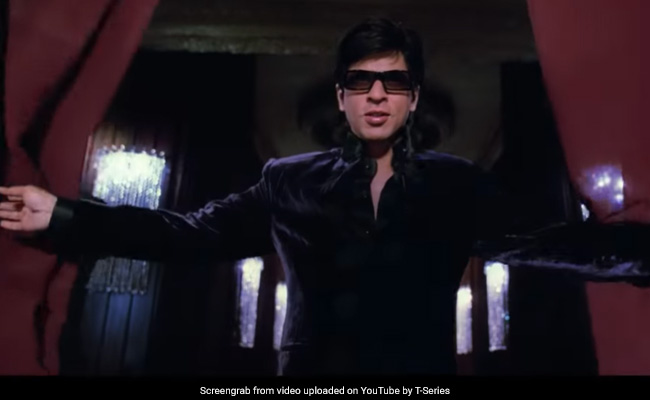 लॉकडाउन में वायरल हुए ये मजेदार Memes, लोग बोले- 'डॉन को पकड़ना मुश्किल है, क्योंकि वो घर पर है...'