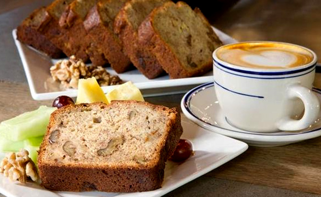 Banana Bread: Why It's So Popular In Quarantine And How To Bake It At Home