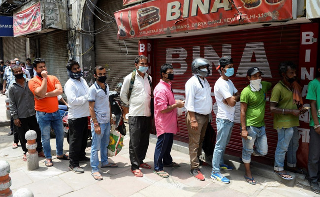 Delhi To Charge 70% "Corona Fee" On Liquor From Today