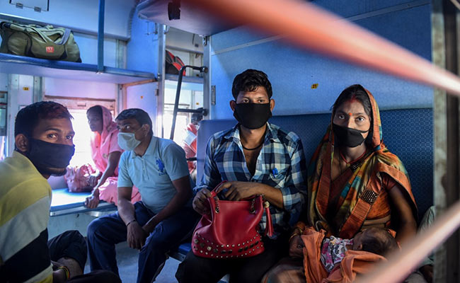 "Are They Bonded Labour?": Outrage As Karnataka Stops Trains For Migrants
