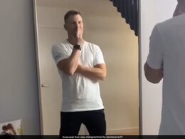डेविड वॉर्नर ने TikTok Video में यूं खोला राज, क्रिकेट में कौन सा फॉर्मेट है फेवरेट..देखें Video डेविड वॉर्नर ने TikTok Video में यूं खोला राज, क्रिकेट में कौन सा फॉर्मेट है फेवरेट..देखें Video