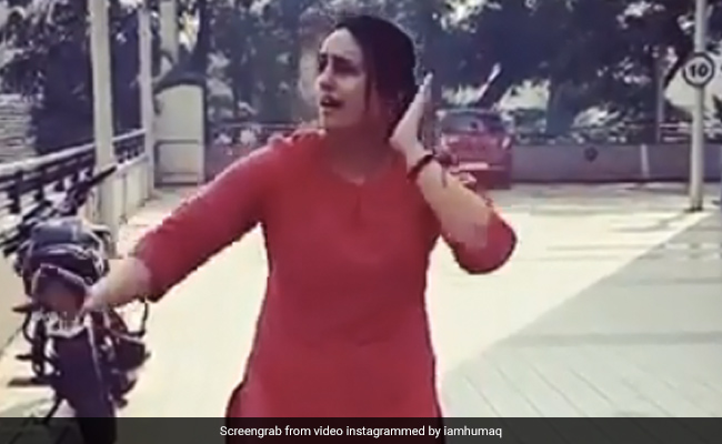 बॉलीवुड एक्ट्रेस ने बताया लॉकडाउन खत्म होने पर कुछ इस तरह करेंगी डांस, इंटरनेट पर वायरल हुआ धमाकेदार Video