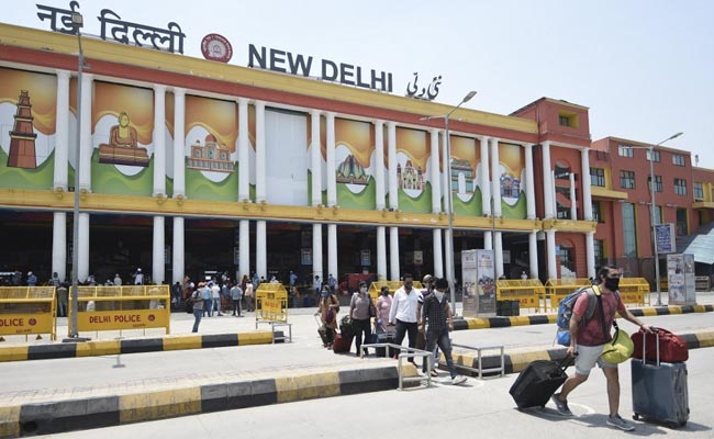 "Uniform Policy Needed" On Migrants' Travel: Supreme Court To Centre