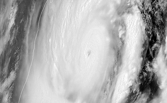 Cylone Amphan Live Updates: Amphan Weakens Into Extremely Severe Cyclonic Storm