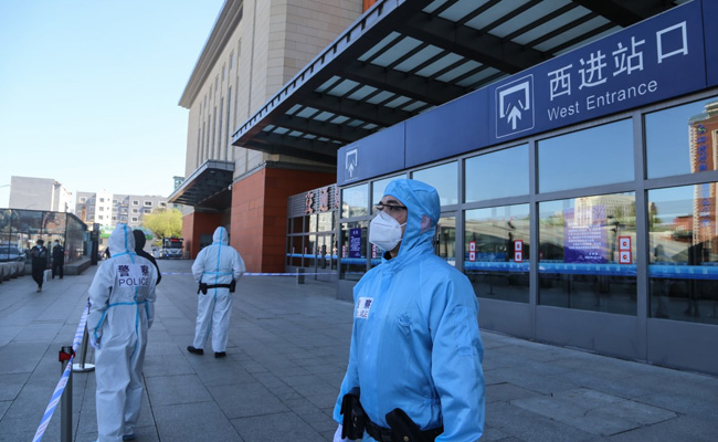 Coronavirus: चीन में फिर कोरोना की दस्तक, 57 नए मामले, मीट-सब्जी मार्केट से कनेक्शन